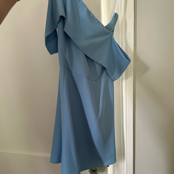 Blue off the shoulder mini dress - Picture 5 of 7